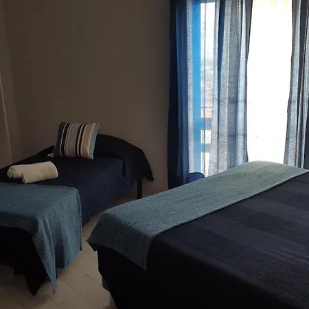 Konukevi Hospedaria D'ines De Castro Atouguia Da Baleia